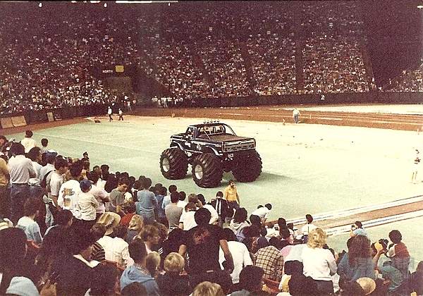 梦回1984 与世界上最疯狂的皮卡狂欢！