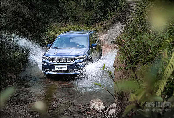 全新Jeep“大”指挥官：空出一排位置让你随意折腾！