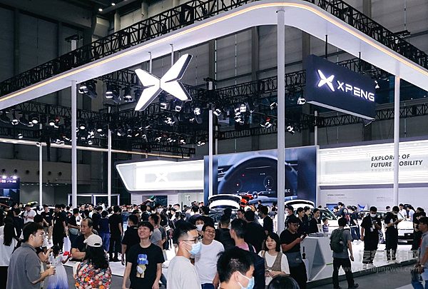 解决续航焦虑 800V高压快充即将普及