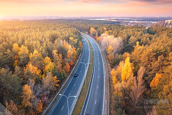 未来电动汽车如何做出差异化？