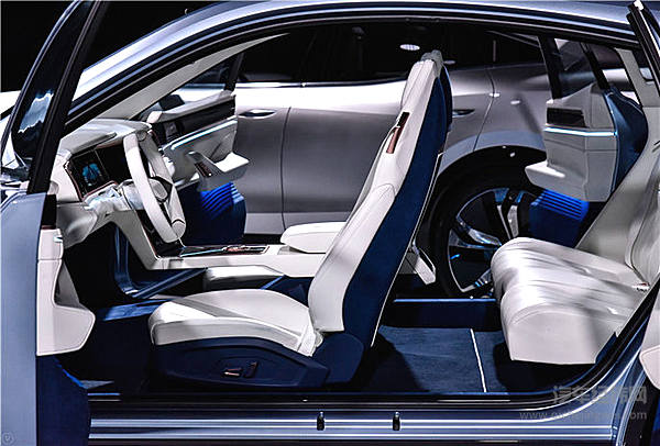 先见其车再闻其名 SF MOTORS是谁？