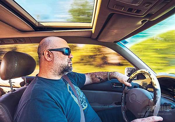 一辆雷克萨斯的一百万英里故事