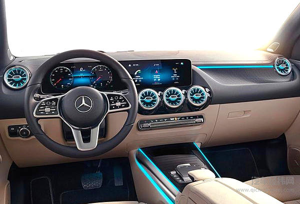 硬派SUV上线！ 梅赛德斯-奔驰的A级车“长高了”