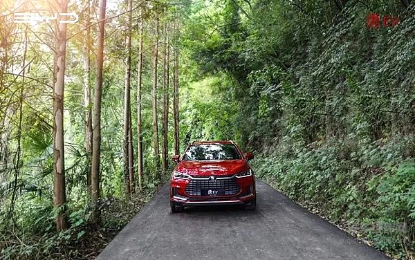 AION LX Plus正式上市 对标唐EV胜算几何？