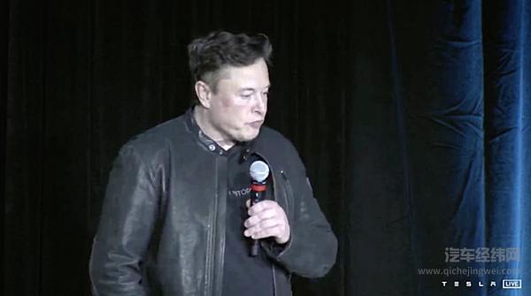 Dojo超算+Tesla机器人 这是马斯克在特斯拉AI日上又一次给我们的惊喜