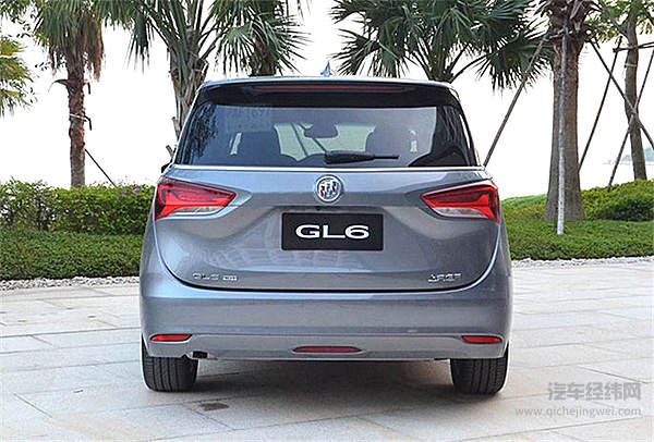 没有信小呆的锦鲤体质 想要好车还是踏实赚钱吧！