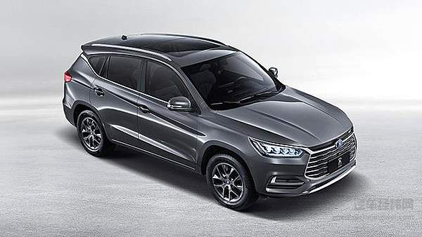 比亚迪宋复刻经典版  入门级SUV“神仙打架”