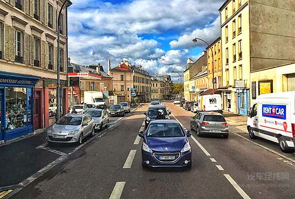 巴黎畅想曲之一：小车天堂的故事