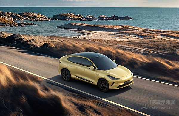 昊铂HT与智己LS6拼实力 谁才是更具性价比的好选择？