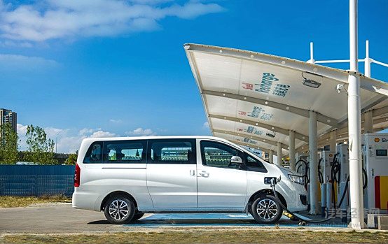 积极布局商用电动MPV市场 瑞风E3、E4助力创业者领跑行业