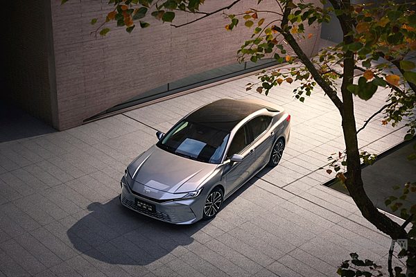 美国市场 混动汽车“正当红”