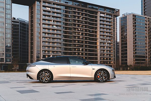 极氪领克合并完成 高低搭配冲击71万辆销量目标？