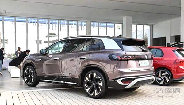 一汽-大众ID.6 CROZZ上市！23.98万起的新大7座SUV来了