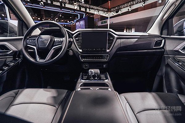 全新一代铃拓售价11.58万起 8月25日成都车展硬核上市