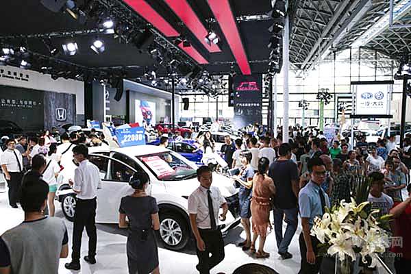 喜迎自治区60周年庆 2018东盟国际车展荣耀再升级