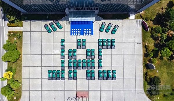 交车加速度！40台江淮悍途皮卡批量交付中国邮政