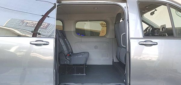 还买MPV？想什么呢！宜商宜家的依维柯聚星不香吗