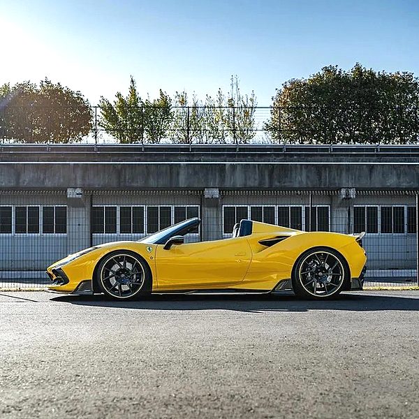法拉利F8SpiderMANSORY定制版