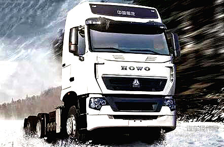 豪沃T7H百万公里成长记录：那些年，走过的运输路