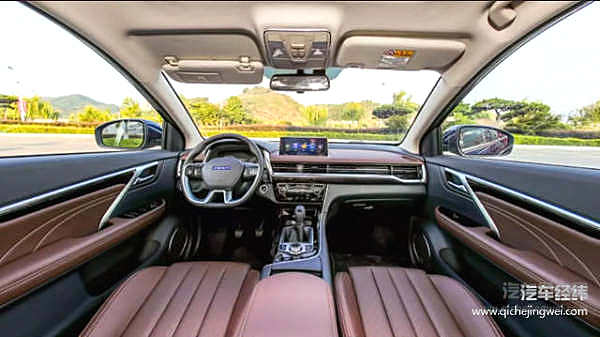 君马汽车广告太“魔性” 无厘头背后也有逻辑！