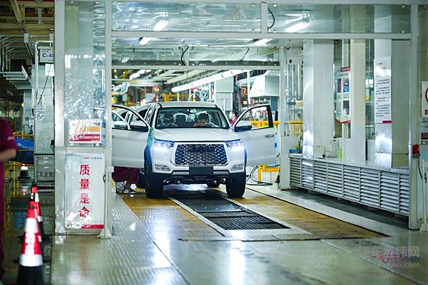 底盘好 皮卡才好！认准61年底盘专家 钢筋铁骨征服全地形！