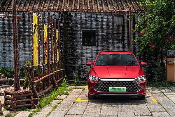 油电同价越来越普遍 燃油车该如何应对？