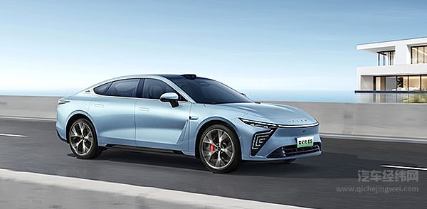 18.8万元起的吉利银河E8开启预售 能否挑战星纪元ES？