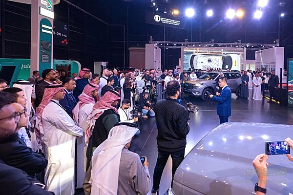 长城汽车闪耀沙特利雅得车展 ONEGWM品牌战略落地中东