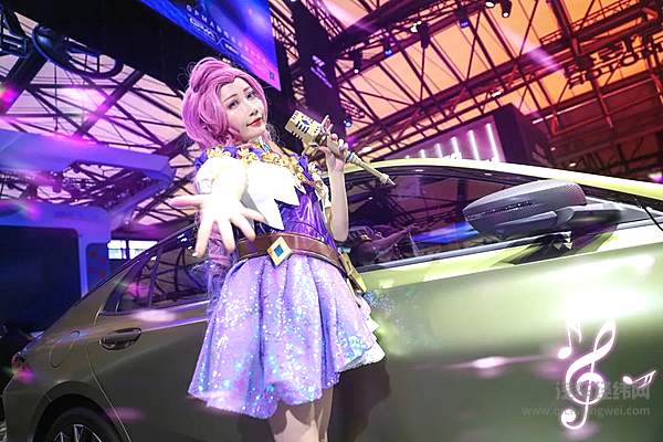 秒变迷弟！影豹飞人版9.83万元致敬亚洲飞人苏炳添