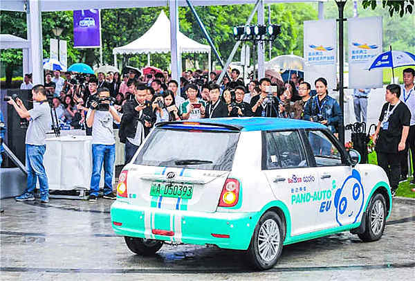 自动驾驶和共享汽车牵手成功 百度盼达是“红娘”！