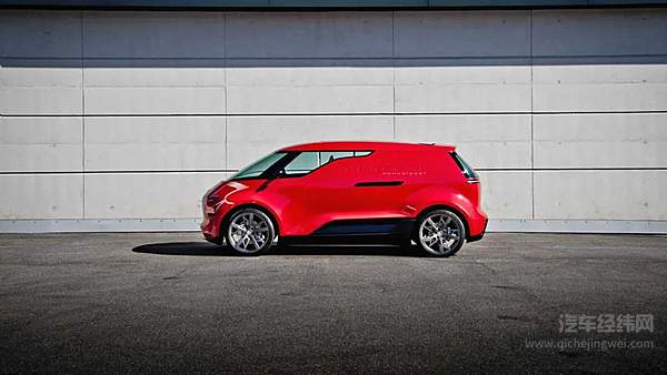 这是保时捷的MPV 探索新领域