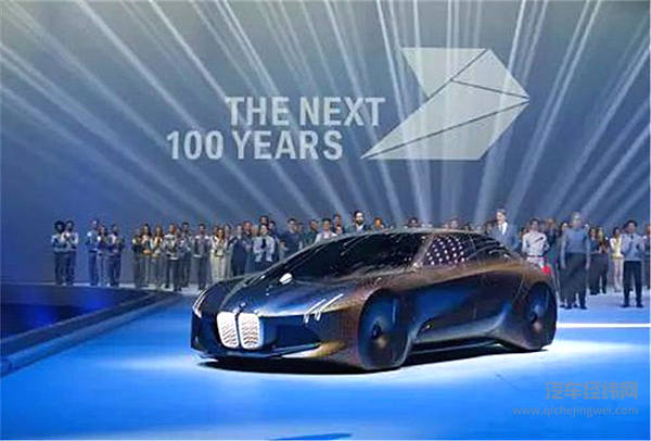 致敬前100年 展望后100年 宾利EXP 100 GT概念车官图发布