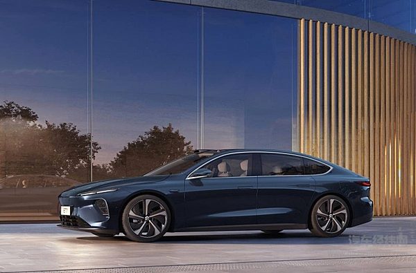 40万元级别的中大型轿车 蔚来ET7和奔驰E级谁更胜一筹？