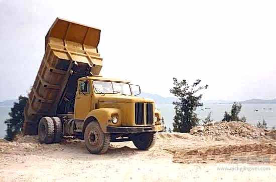 经典谱写传奇：一部斯堪尼亚老车的故事