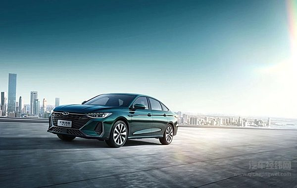 “高性能品质家轿”艾瑞泽8高能版