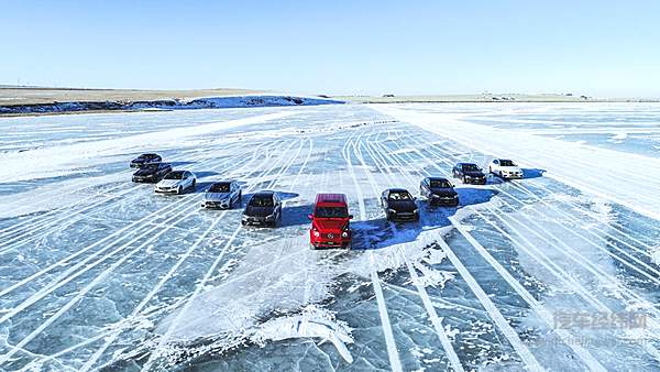 在冰面一次解锁6大F1赛道 我“漂”了