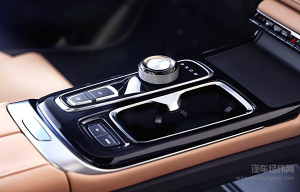 12.99-14.99万元  超值电感SUV 江淮QX PHEV正式上市