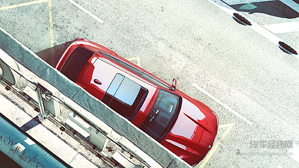 宝马X4全系配置提升 价格不升反降！