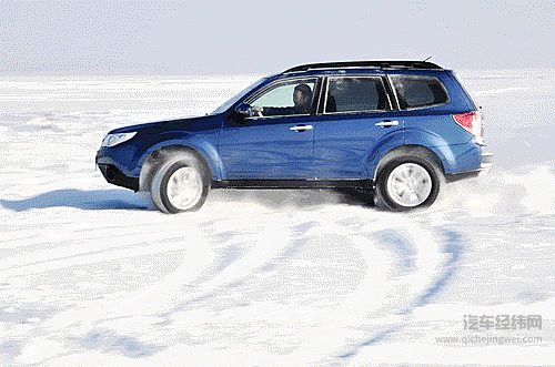 冰雪路面上四驱不如两驱？真的假的？
