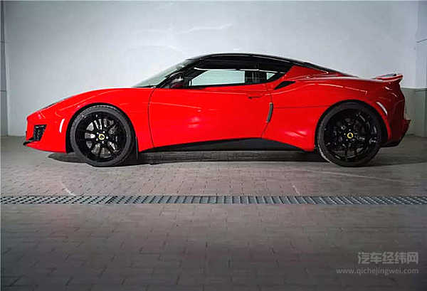 Lotus Evora 400国内亮相，一辆138.8万都花在纯驾驶上的车