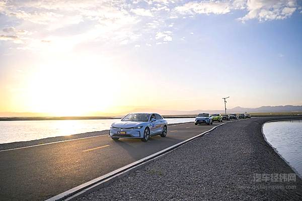 一次斩获16项大奖 东风双品牌战高原！