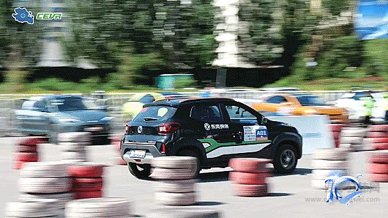 一次斩获16项大奖 东风双品牌战高原！