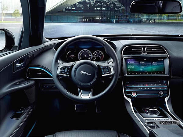 装配Landmark标识 做特立独行的捷豹XE！