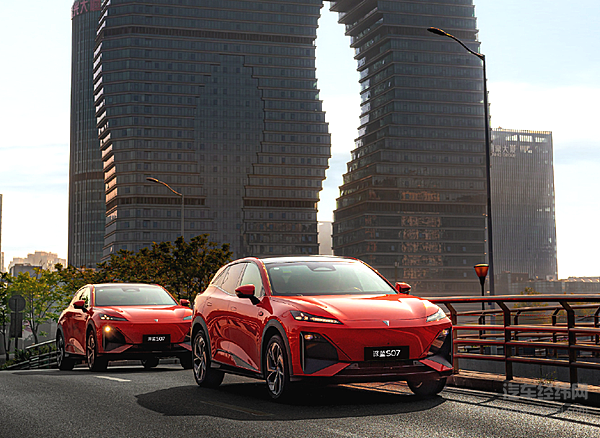 同为中型SUV 比亚迪唐与深蓝S07谁表现更好？