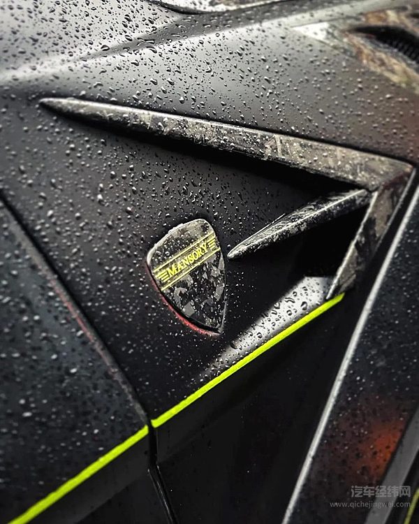 兰博基尼URUSMANSORY定制版