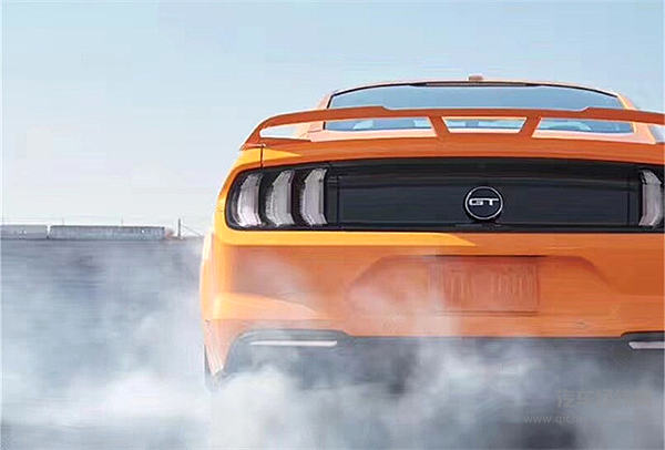 “两面派”美式肌肉跑车出场！ 这匹“野马”你降得住吗？