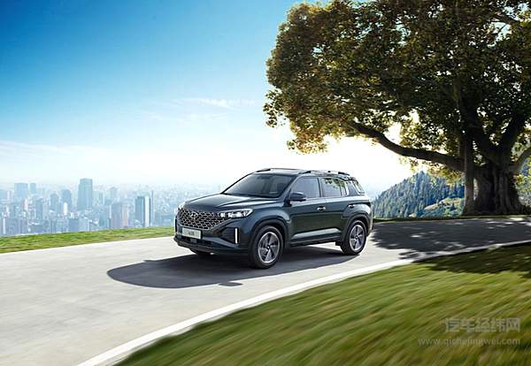 售价12.98-15.58万元！ 全新ix35上市 打造最强紧凑级SUV