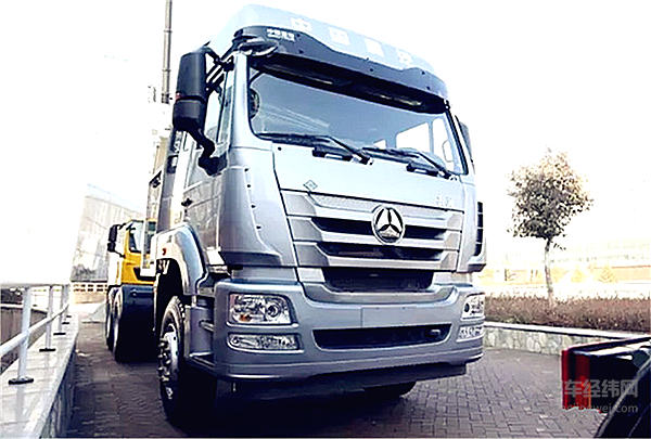 “王牌”来袭  2017重汽年会新品抢先看