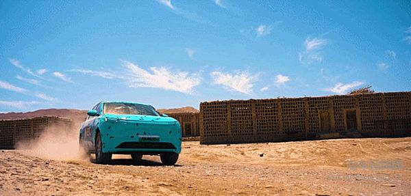 东风汽车eπ品牌旗下首款SUV要来了 S73真三排大六座！