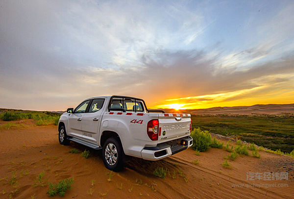 上汽大通T60汽油版瞩目驾临，划时代基准皮卡邀您来定价